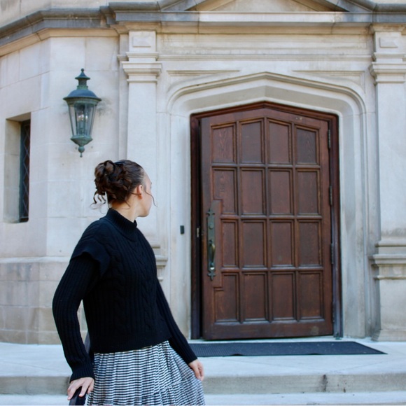 •Meet me• - Picture 1 of 12